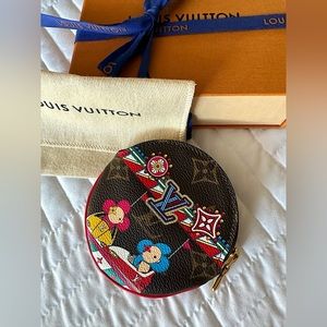 Limited Louis Vuitton Bump Cars 2020 Christmas edition Coin purse red interior
